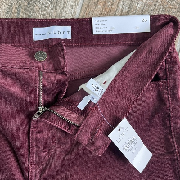 NWT Ann Taylor LOFT High Rise Skinny Corduroy Pants in Burgundy, Women’s Size 26 - Picture 4 of 8